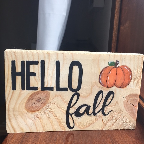 Hand Painted Fall Sign - Picture 3 of 4